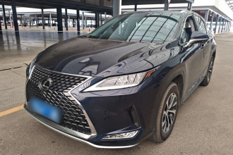 雷克萨斯RX 2020款 改款 300 两驱精英版
