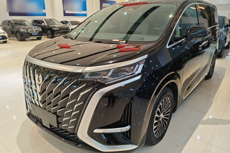 腾势D9 2024款 DM-i 980 四驱尊荣型
