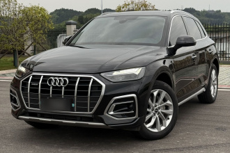 奥迪Q5L 2024款 40 TFSI 豪华致雅型