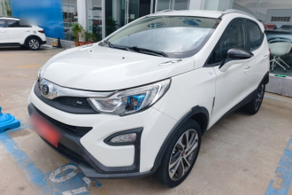 比亚迪 元 2016款 1.5L 手动豪华型