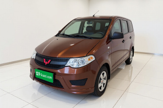 五菱汽车 五菱宏光 2015款 1.5L S 基本型国V