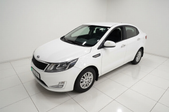 起亚K2 2012款 三厢 1.4L AT GLS纪念版