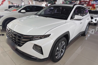 现代 2023款 途胜L 1.5T 自动两驱GLX精英版
