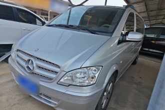 奔驰 威霆 2011款 2.5L 7座行政版