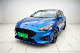 福特 福克斯 2020款 三厢 EcoBoost 180 自动ST Line