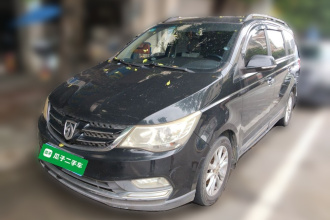 宝骏730 2016款 1.5L 手动舒适型 7座 国V