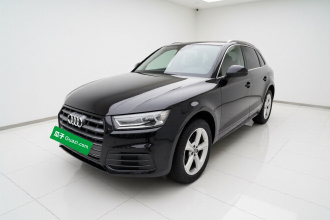 奥迪Q5L 2018款 40 TFSI 荣享进取型 国VI
