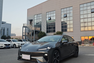 深蓝汽车 深蓝L07 2024款 230Max乾崑智驾ADS SE增程版