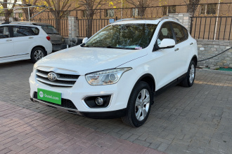 奔腾X80 2015款 1.8T 自动豪华型