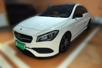 奔驰CLA 2017款 CLA 220 4MATIC