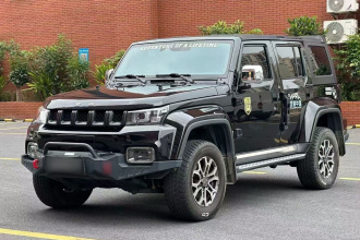 北京越野 北京BJ40 2023款 2.0T 自动四驱城市猎人版侠客型