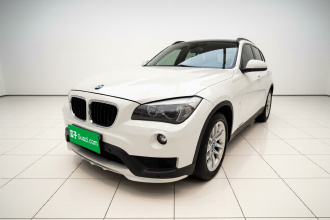 宝马X1 2015款 sDrive18i 时尚晋级版