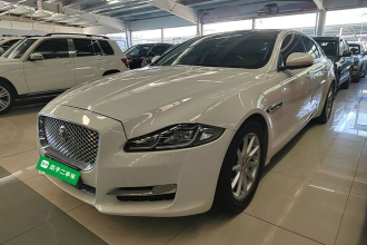 捷豹XJ 2016款 XJL 2.0T 两驱典雅商务版