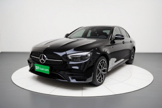 奔驰E级(进口) 2021款 改款 E 300 运动版