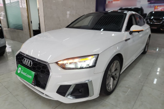 奥迪A5 2021款 Sportback 40 TFSI 时尚致雅型