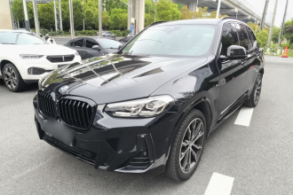 宝马X3 2023款 改款 xDrive30i 领先型 M曜夜套装