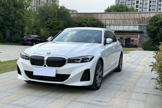 宝马i3 2025款 eDrive 35 L