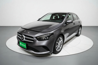 奔驰B级 2020款 B 200 时尚型