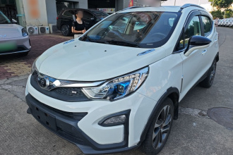 比亚迪 元 2016款 1.5L 手动尊贵型