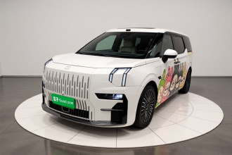 极氪009 2024款 七座过道版 108kWh