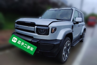 iCAR V27 2026款 200KM四驱猎鹰500