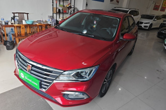 荣威i5 2019款 1.5L 手动4G互联领豪旗舰版