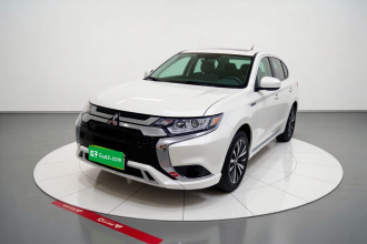 三菱 欧蓝德 2021款 2.0L 两驱畅行版 5座