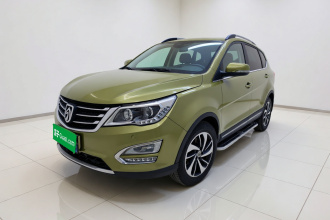 宝骏560 2015款 1.8L 手动豪华型