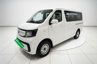 长安凯程 长安睿行EM80 2025款 客运版 舒适型 6座 300km 对开门