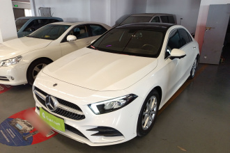 奔驰A级 2021款 A 200 L 运动轿车动感型