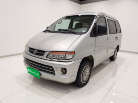 东风风行 菱智 2016款 V3 1.5L 7座标准型 国V