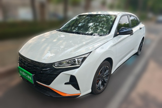 东风风神 奕炫 2023款 马赫版 1.5L 自动追风版