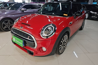 MINI 2018款 2.0T COOPER S 艺术家