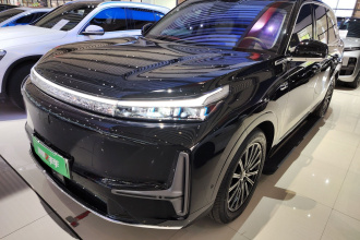 吉利银河 银河M9 2025款 230km 两驱探索版