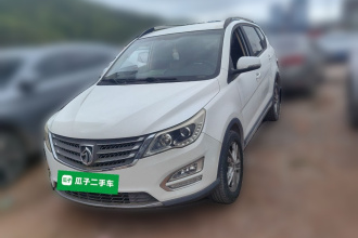 宝骏560 2016款 1.8L 手动舒适型