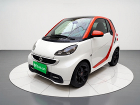 smart fortwo 2015款 1.0 MHD 炫闪特别版