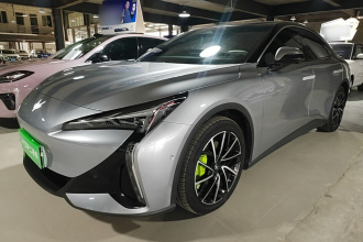 ARCFOX极狐 极狐 阿尔法S5 2025款 改款 560MAX 185kW