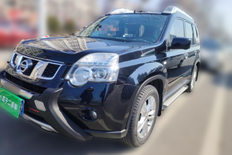 日产 奇骏 2012款 2.5L CVT尊享版 4WD