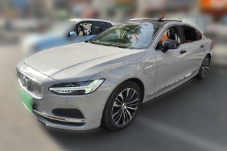 沃尔沃S90新能源 2024款 插电式混动 四驱长续航智逸豪华版