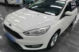 福特 福克斯 2015款 两厢 1.6L 自动舒适型
