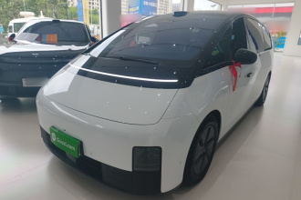 理想汽车 理想MEGA 2025款 Home 家庭特别版