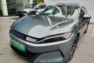 比亚迪 汉L 2025款 DM-p 四驱激光雷达旗舰型