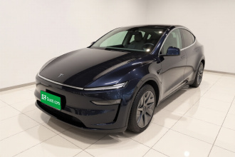 特斯拉 Model Y L 2025款 长续航全轮驱动版