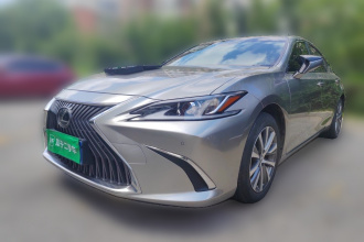 雷克萨斯ES 2020款 200 卓越版