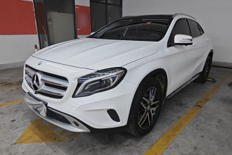 奔驰GLA 2016款 GLA 220 4MATIC 时尚型