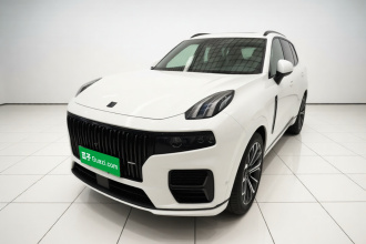 领克09 EM-P 2024款 2.0TD EM-P 四驱ULTRA 六座