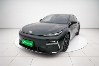 吉利银河 银河星耀8 2025款 130km EM-i 尊享版