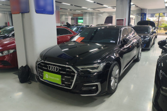 奥迪A6L 2023款 45 TFSI 臻选动感型