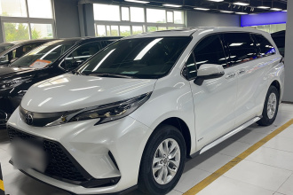 丰田 格瑞维亚 2024款 2.5L混动 舒适版