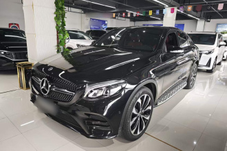 奔驰GLC轿跑 2019款 GLC 260 4MATIC 轿跑SUV